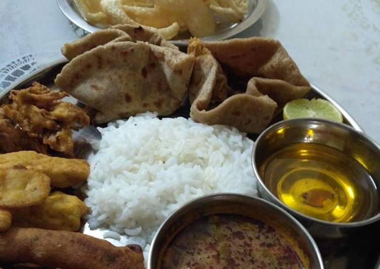 Recipe of Perfect Special Maharashtraian Thali