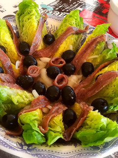 Una foto de Cogollos de lechuga en mayonesa a los seis ingredientes