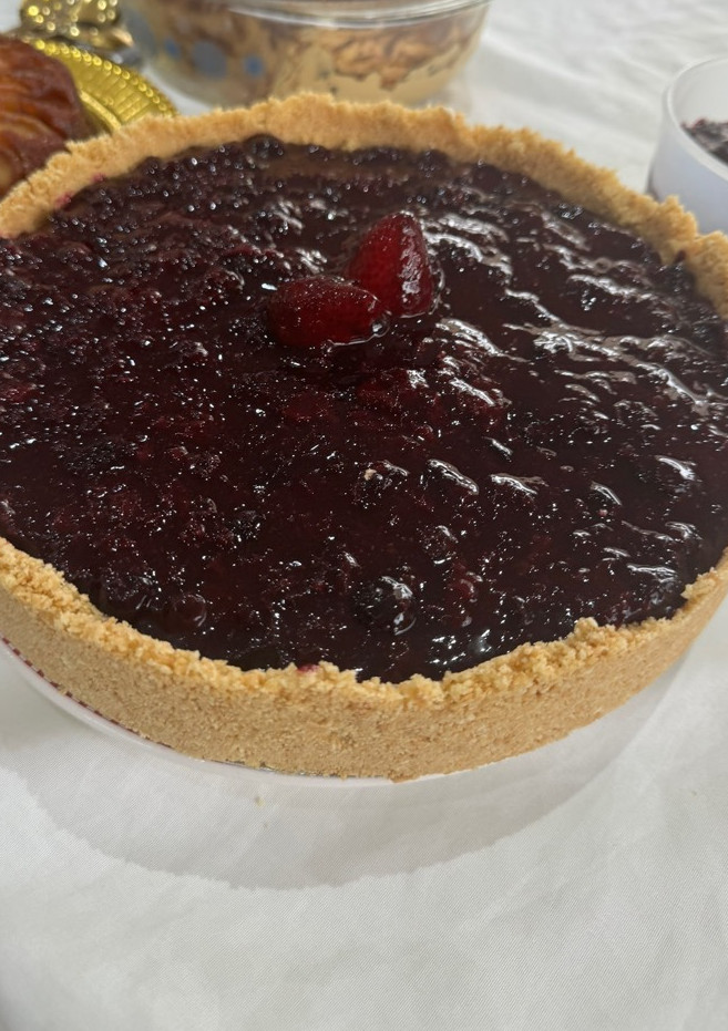 Una foto de Cheesecake de frutos rojos sin horno