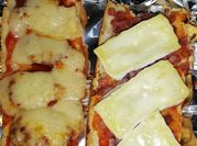 Una foto de cecina con tomate