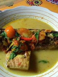Foto resep Ikan asap masak kuning