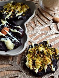 Foto di BISCOTTI ALLA BANANA, MANDORLE E CIOCCOLATO BIANCO