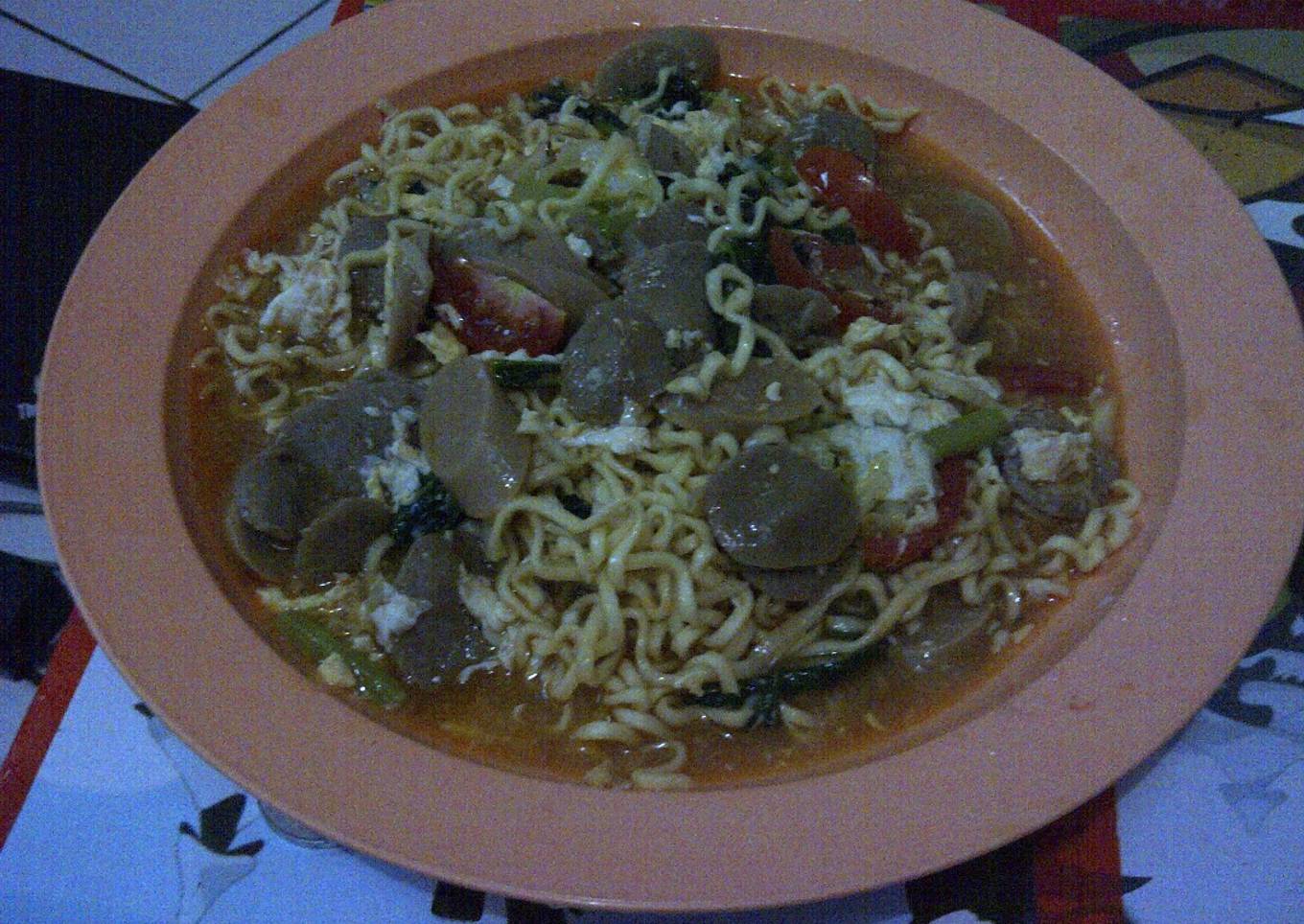 Mie Tek-tek rebus