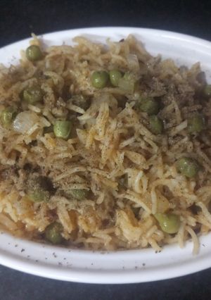 A picture of Instant one pot peas pulav.