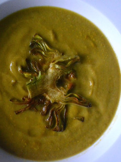Una foto de Crema de alcachofas