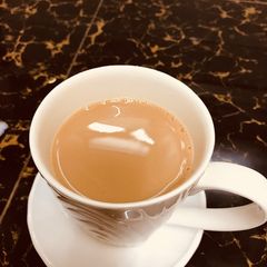 A picture of Cardamom tea.