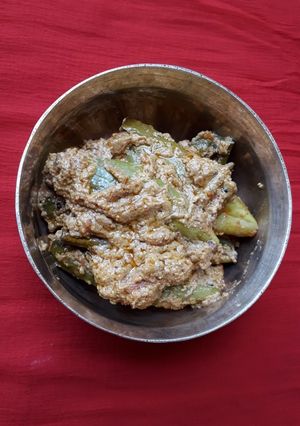 পটল পোস্ত (Potol posto recipe in Bengali) রেসিপির প্রধান ছবি