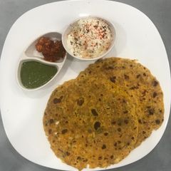A picture of MISSI ROTI (SAVORY FLAT BREAD).