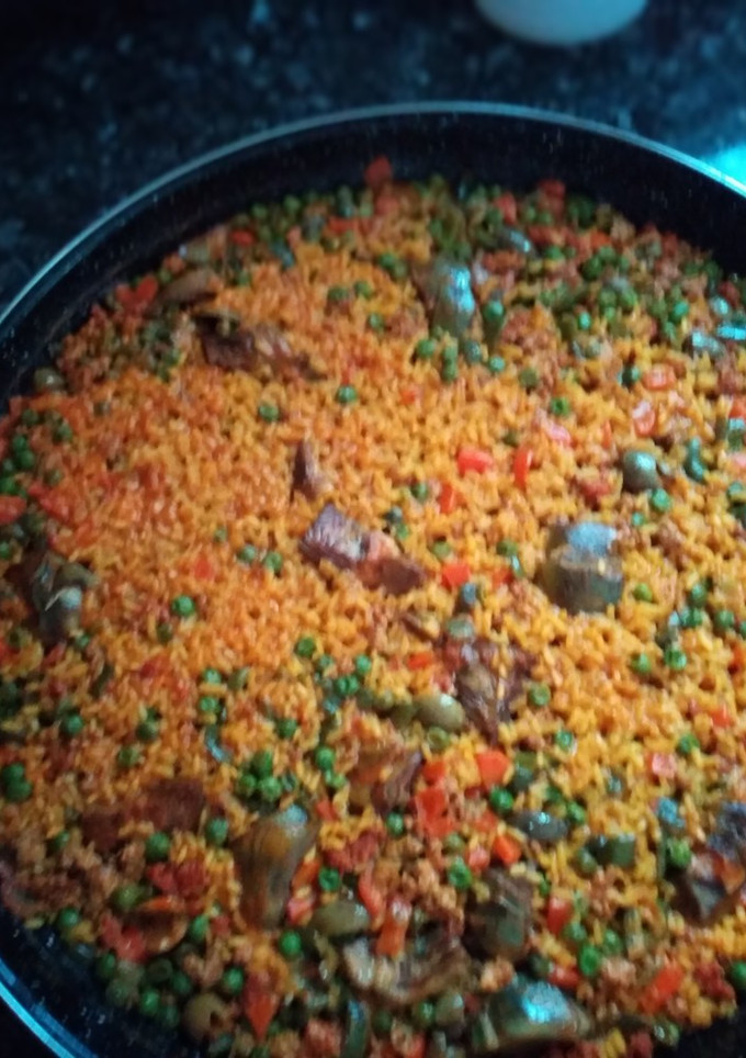 Una foto de Arroz a la riojana