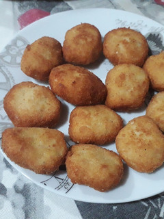 Una foto de Nuggets de pollo caseros