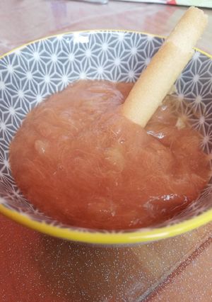 Une photo de Compote de rhubarbe