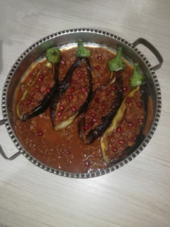عکسی از دستور بادمجان شکم پر