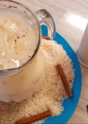 Una foto de Agua de Horchata 100% Natural