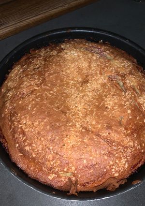 Une photo de Gâteau au yaourt à la confiture de framboise