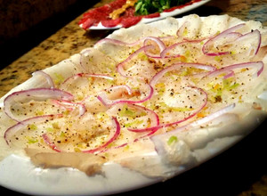 Una foto de Tiradito de Róbalo exquisito