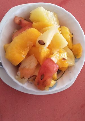 A picture of Fruit salad.