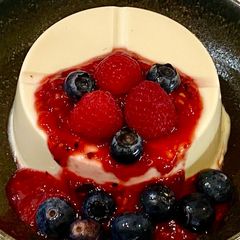 A picture of Earl Grey panna cotta.
