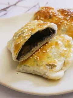 十分鐘「芝麻糖餅」市售抓餅簡單做!! 的食譜成品照片