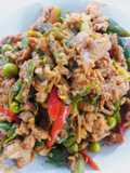 ผัดเผ็ดปลายี่สก