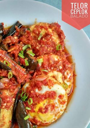 Foto resep Telor ceplok dan terong balado
