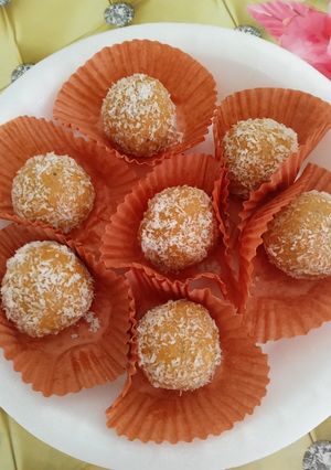 A picture of بیسن لڈو.