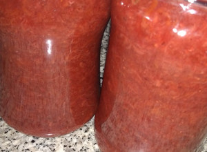 Una foto de Mermelada de frutilla/ciruela, stevia y chía🍓