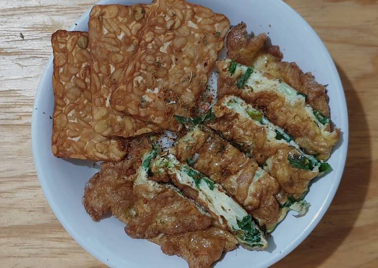 Resep Easy Recipe Goreng Tempe & Dadar Telur oleh Clara