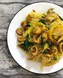 Bún lòng xào nghệ