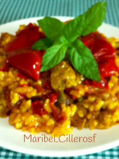 Una foto de Arroz con ternera