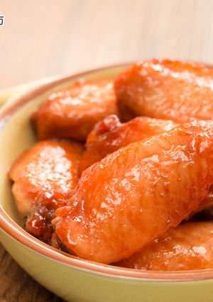 【影片】簡易食譜 - 叉燒醬烤雞翅 的食譜成品照片