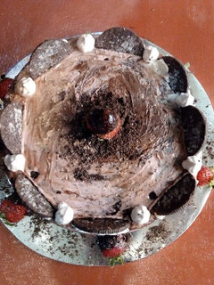 A picture of Oreo cake.