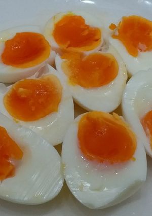 Foto resep Telur Rebus Pas Matengnya 😂