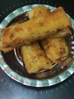 A picture of Potato bread roll.