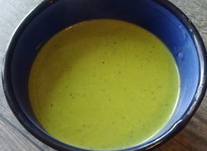 Une photo de Soupe de petits pois à la menthe fraîche