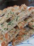 Cracker condimentat fără făină !