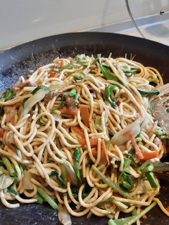沙茶肉絲炒麵 的食譜成品照片