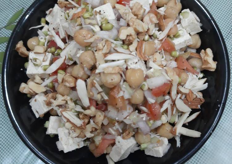 Sprouts Chana salad