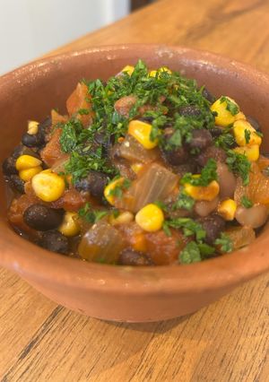 Una foto de Guiso de porotos negros