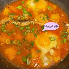 A picture of Canned Fish with Pineapple and Eggs.