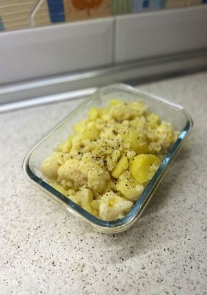 Una foto de Coliflor con patatas