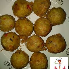 A picture of Potato balls.