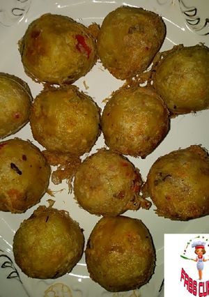 A picture of Potato balls.