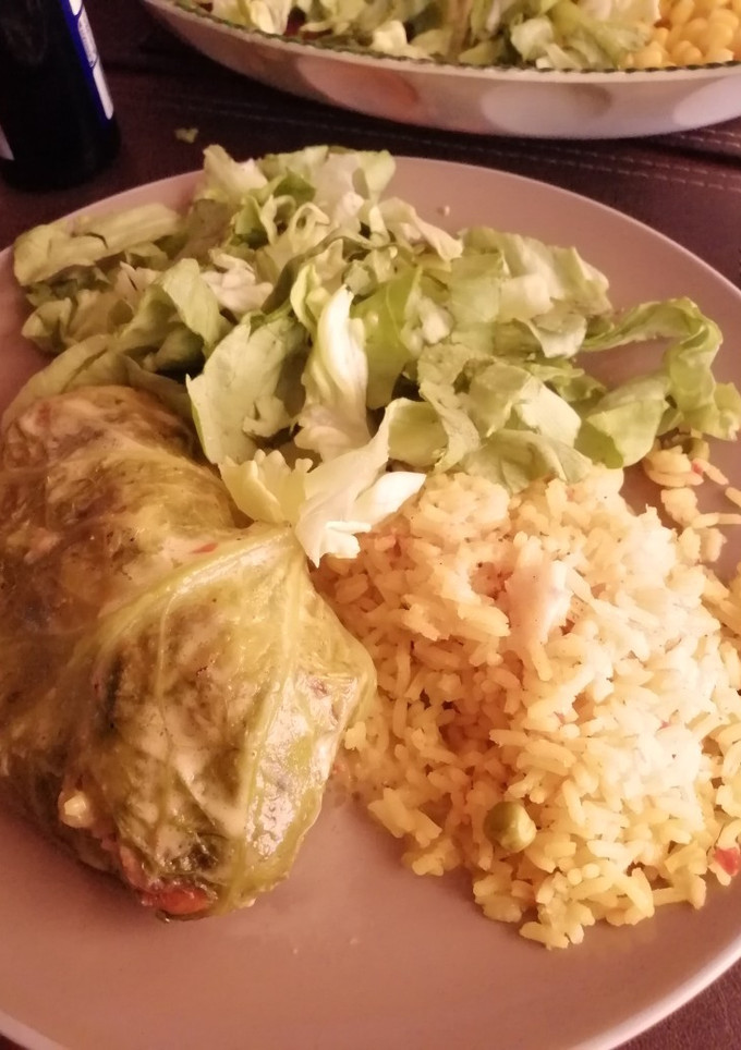 Una foto de Rollitos de pollo en repollo