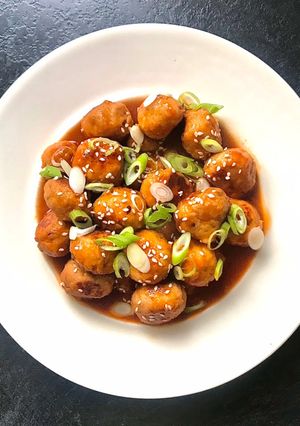 A picture of Korean Sticky BBQ Chicken Meatballs.