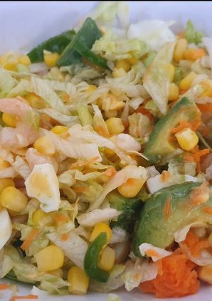 Una foto de Ensalada colorida