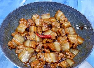 Hình của món Thịt Ba Rọi Kho Tiêu.