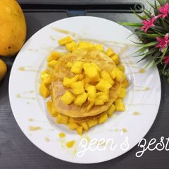 A picture of Mango Pancakes.