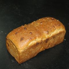 A picture of White Chocolate Bread with Walnuts.