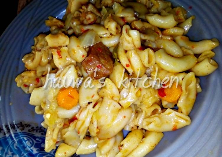Recipe of Tasty Macaroni with veggies