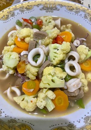 Foto resep Capcai Cumi Bakso